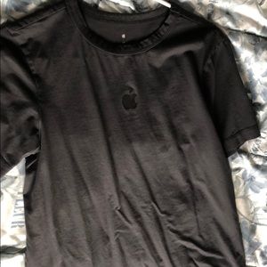 apple t-shirt